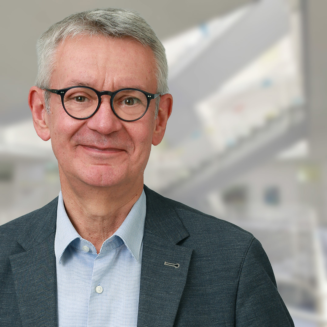 Franz Rudolf Hilgert (Assessor jur.) (c) St. Helena-Schule Trier/ Thewalt Franz Rudolf Hilgert (Assessor jur.)